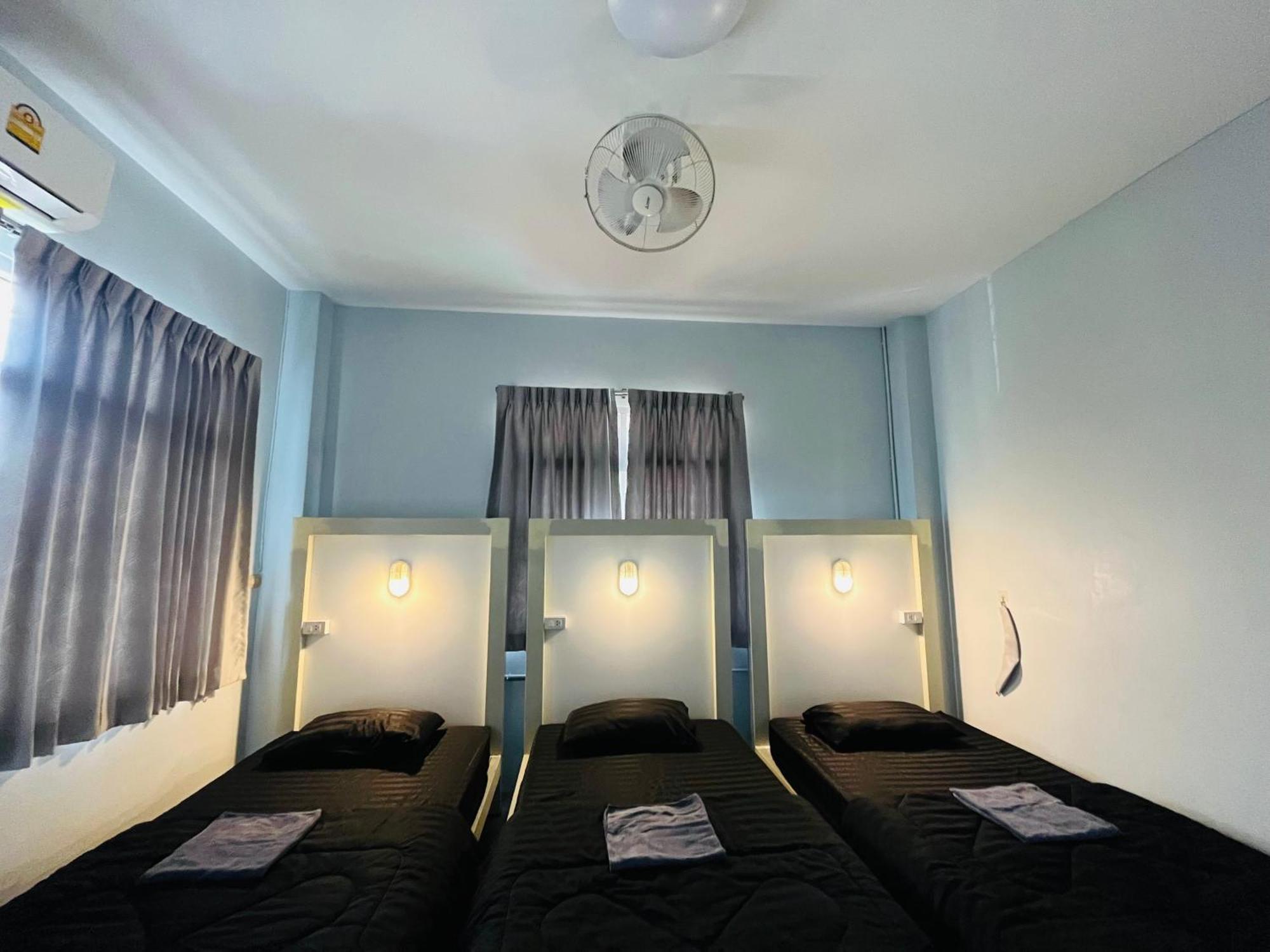 Patone Hostel Phra Nakhon Si Ayutthaya Exterior photo